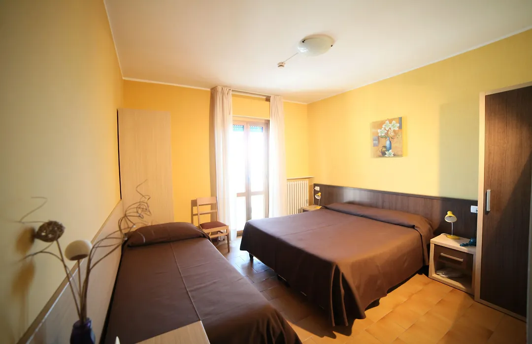 Hotel Velus-1